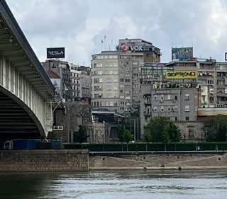 Belgrad, Brücke in die Altstadt